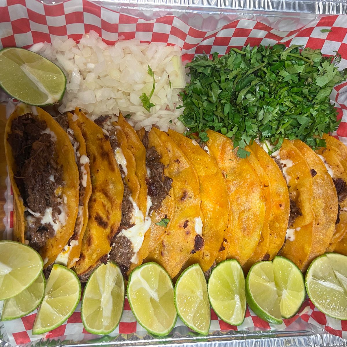 Inside Tacos Los Parientes